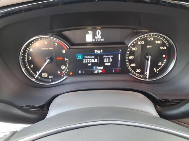 used 2022 Cadillac XT5 car, priced at $32,900