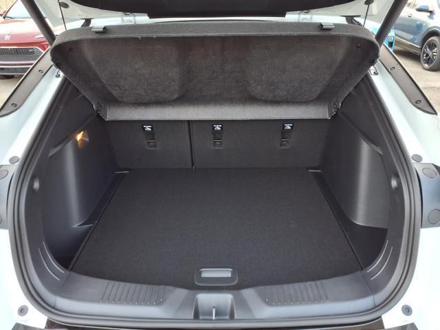 new 2025 Buick Envista car, priced at $29,949