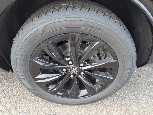 new 2025 Buick Envista car, priced at $29,949