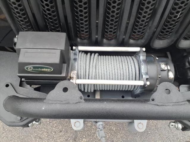 used 2010 Jeep Wrangler Unlimited car, priced at $11,900