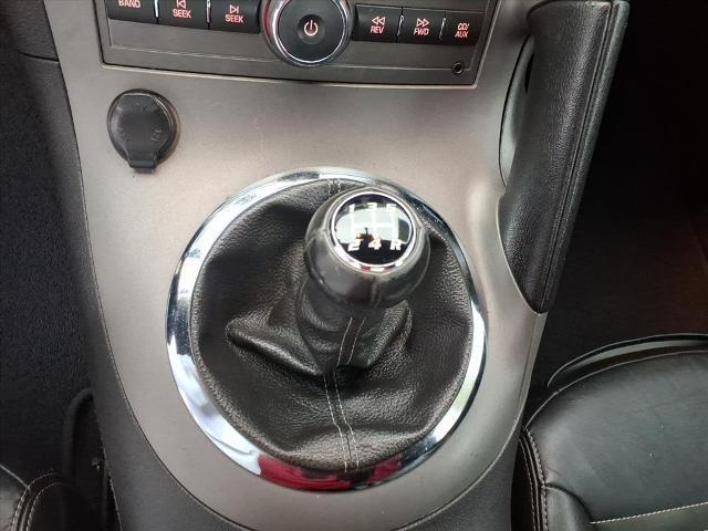 used 2006 Pontiac Solstice car, priced at $11,900