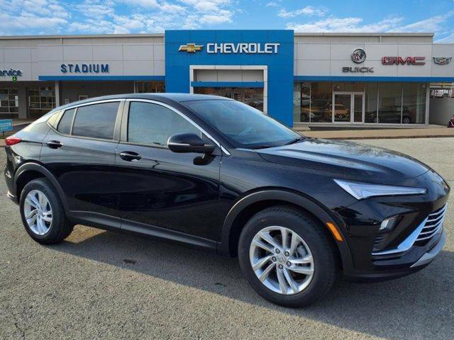 new 2025 Buick Envista car, priced at $28,025