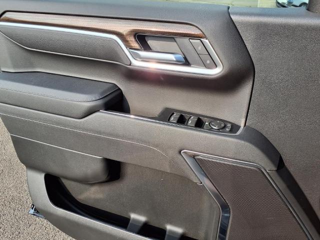 new 2025 Chevrolet Silverado 1500 car, priced at $52,894