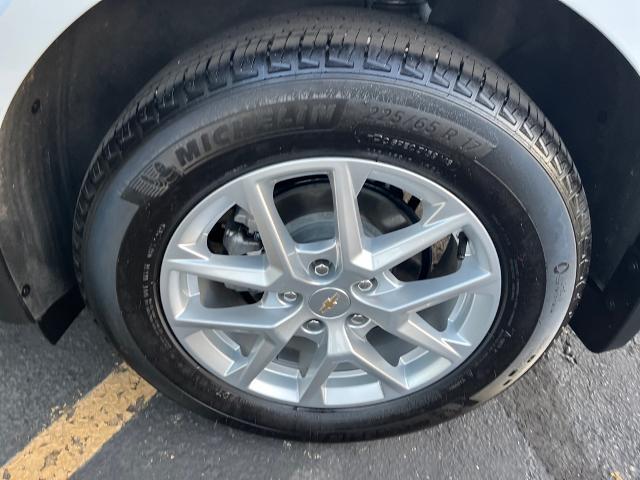 used 2024 Chevrolet Equinox car, priced at $23,900