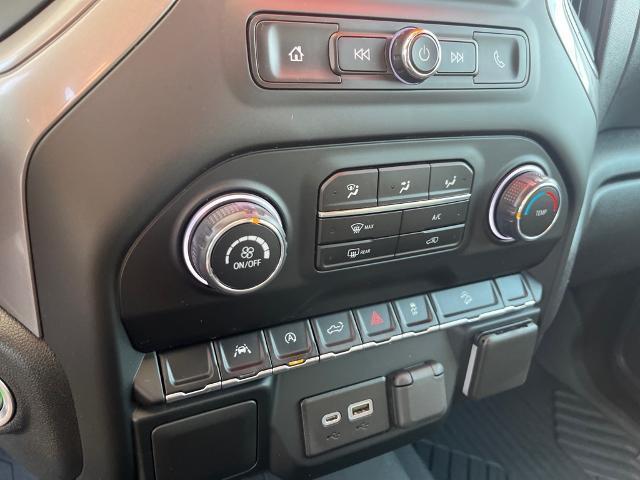 used 2022 Chevrolet Silverado 1500 car, priced at $40,900