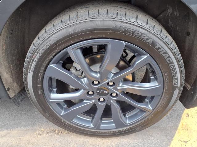 used 2022 Chevrolet Equinox car, priced at $22,900
