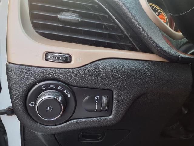 used 2018 Jeep Cherokee car, priced at $11,900