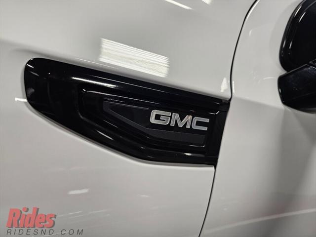 used 2023 GMC Yukon car, priced at $54,900
