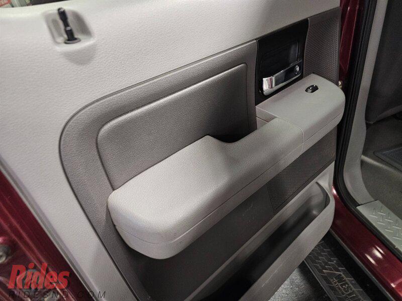 used 2005 Ford F-150 car, priced at $8,900