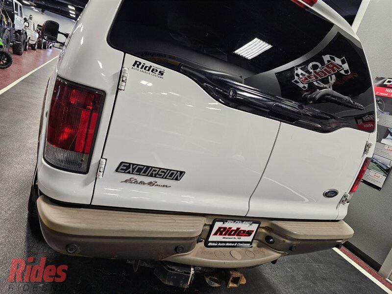 used 2004 Ford Excursion car, priced at $24,900