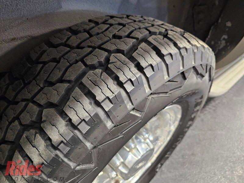 used 2004 Ford Excursion car, priced at $24,900