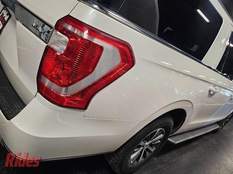 used 2018 Ford Expedition Max car, priced at $18,900