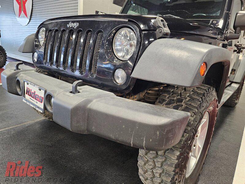 used 2015 Jeep Wrangler Unlimited car, priced at $17,900
