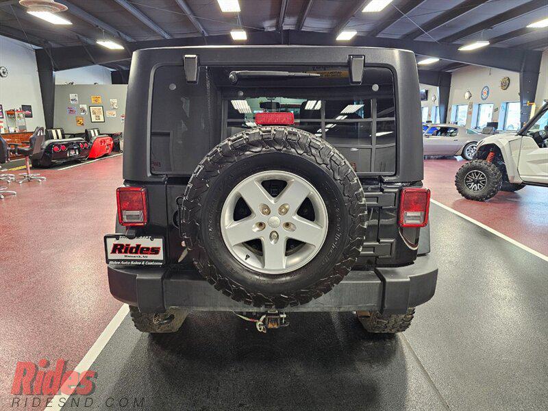 used 2015 Jeep Wrangler Unlimited car, priced at $17,900