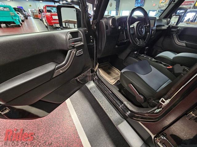 used 2015 Jeep Wrangler Unlimited car, priced at $18,900