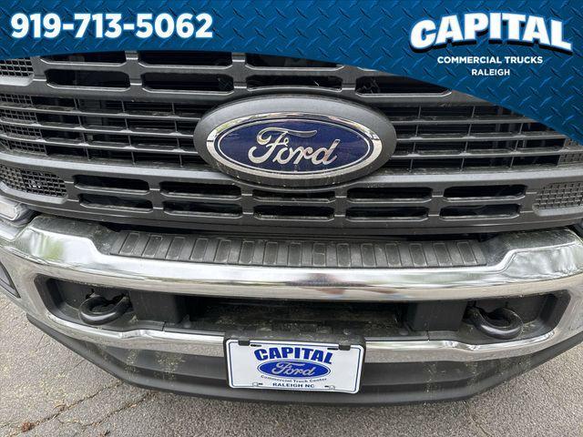 new 2025 Ford F-350 car, priced at $69,020