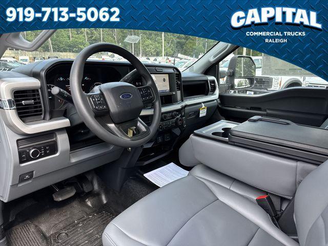 new 2025 Ford F-250 car, priced at $65,892