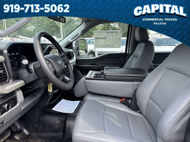 new 2025 Ford F-250 car, priced at $65,892