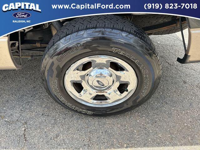 used 2006 Ford F-150 car, priced at $7,995