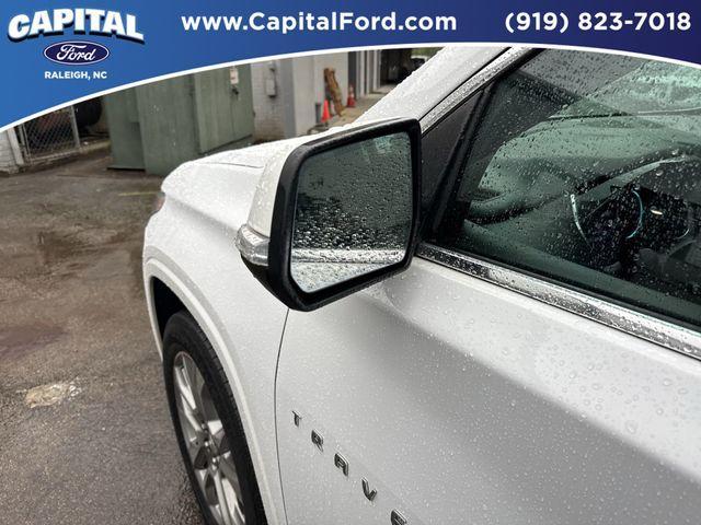 used 2021 Chevrolet Traverse car, priced at $34,695