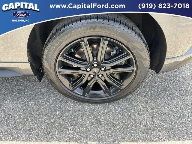 used 2024 Ford Edge car, priced at $35,595