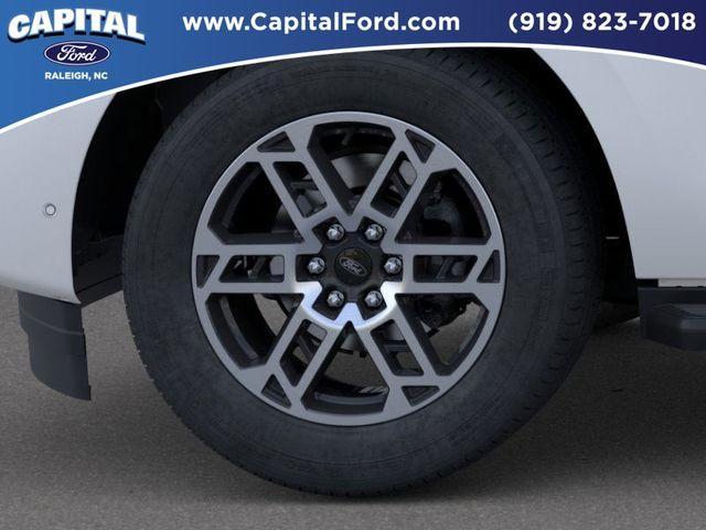 new 2025 Ford Expedition car, priced at $69,725
