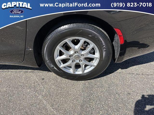 used 2022 Chrysler Pacifica car, priced at $21,995
