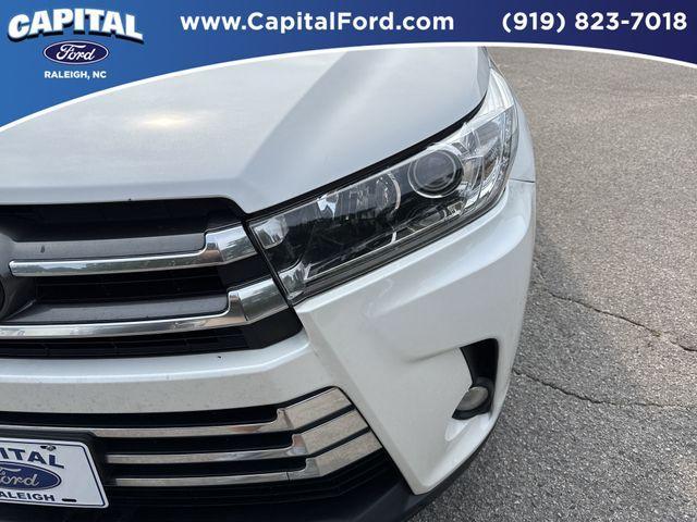 used 2017 Toyota Highlander car, priced at $19,895