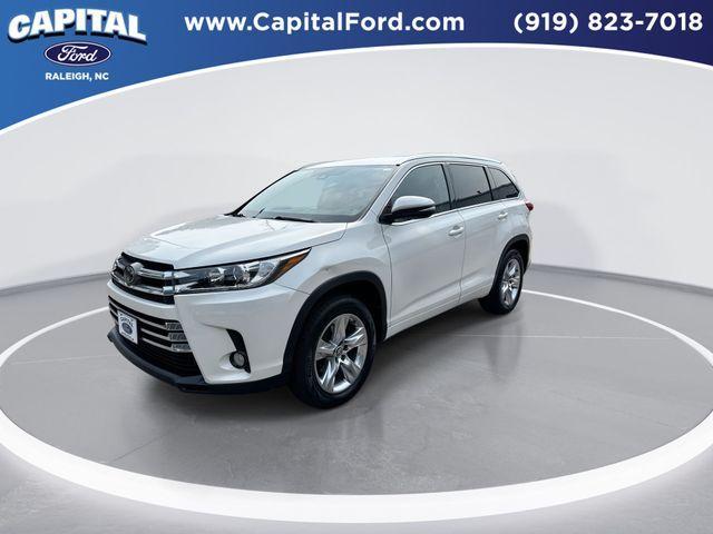 used 2017 Toyota Highlander car, priced at $19,895