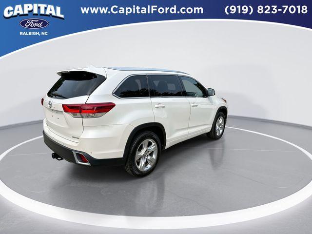 used 2017 Toyota Highlander car, priced at $19,895