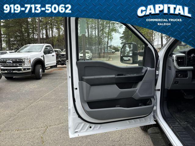 new 2025 Ford F-350 car, priced at $66,468