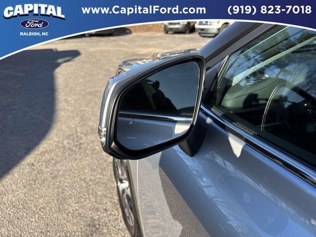 used 2023 Toyota Highlander car, priced at $33,975