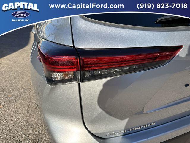used 2023 Toyota Highlander car, priced at $33,975