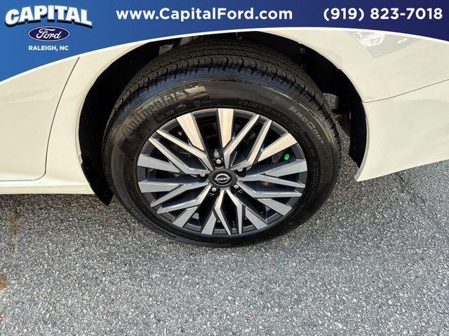 used 2023 Nissan Altima car, priced at $24,995
