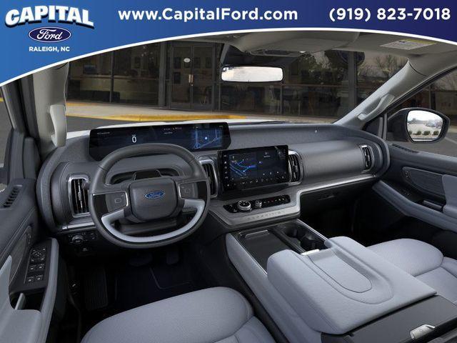 new 2025 Ford Expedition car, priced at $82,789