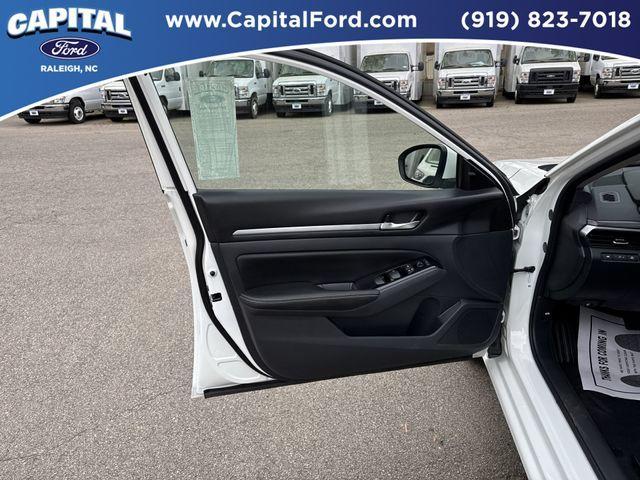 used 2023 Nissan Altima car, priced at $24,995