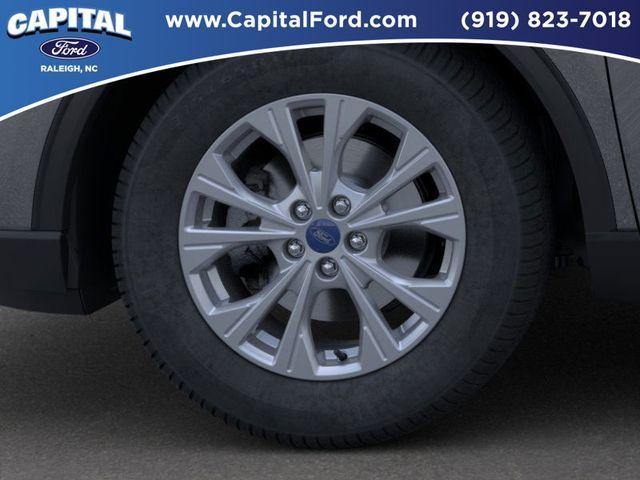 new 2025 Ford Escape car, priced at $29,990