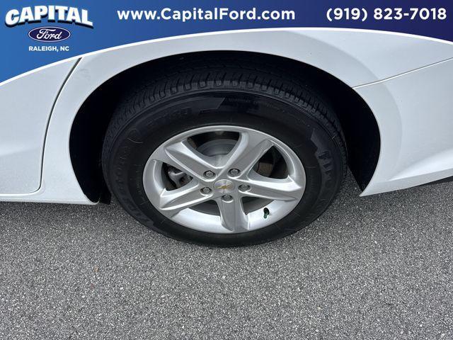 used 2024 Chevrolet Malibu car, priced at $18,495