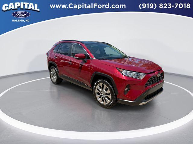 used 2020 Toyota RAV4 car, priced at $26,895