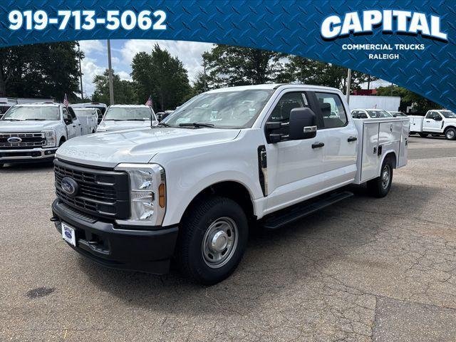 new 2025 Ford F-250 car, priced at $65,892