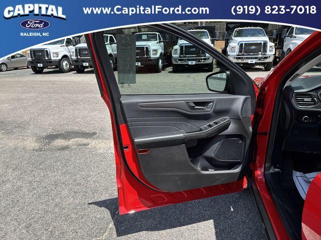 used 2024 Ford Escape car, priced at $24,895