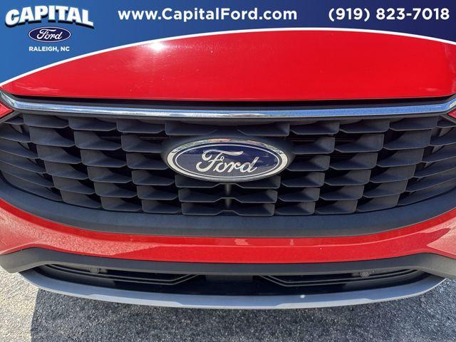 used 2024 Ford Escape car, priced at $24,895