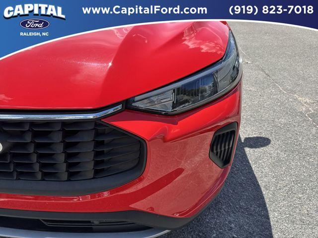 used 2024 Ford Escape car, priced at $24,895