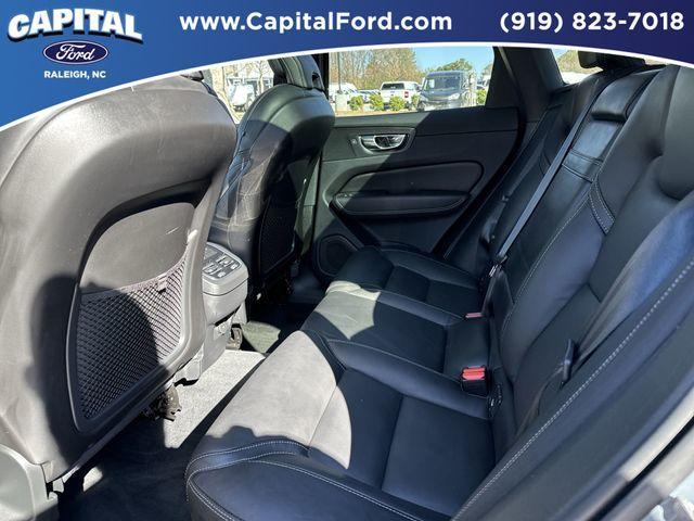 used 2022 Volvo XC60 car, priced at $37,895
