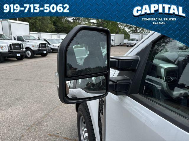 new 2025 Ford F-250 car, priced at $65,832