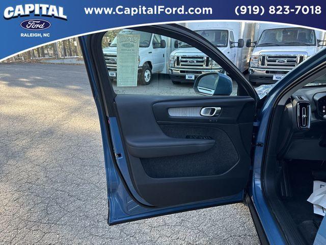 used 2023 Volvo XC40 car, priced at $29,475