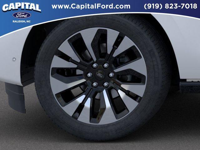 new 2025 Ford Expedition car, priced at $80,230