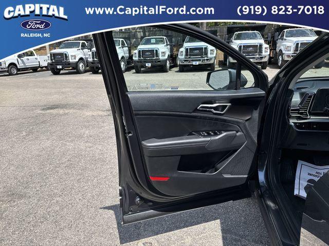 used 2024 Kia Sportage car, priced at $29,995