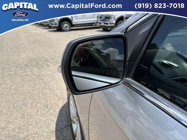used 2024 Ford Edge car, priced at $30,895