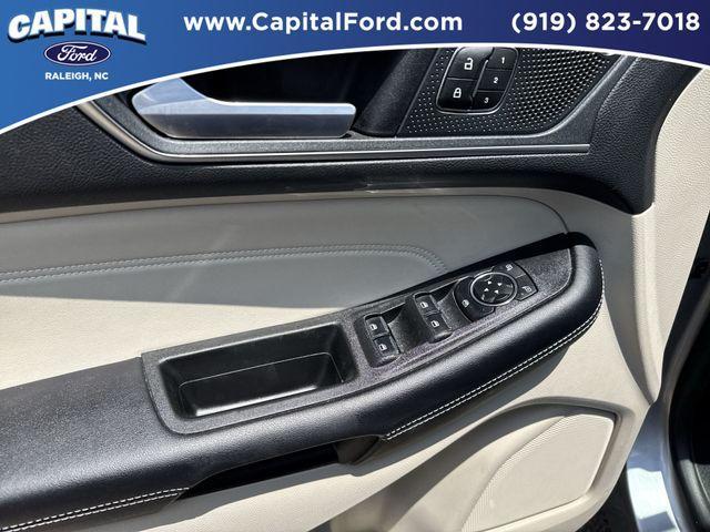used 2024 Ford Edge car, priced at $30,895
